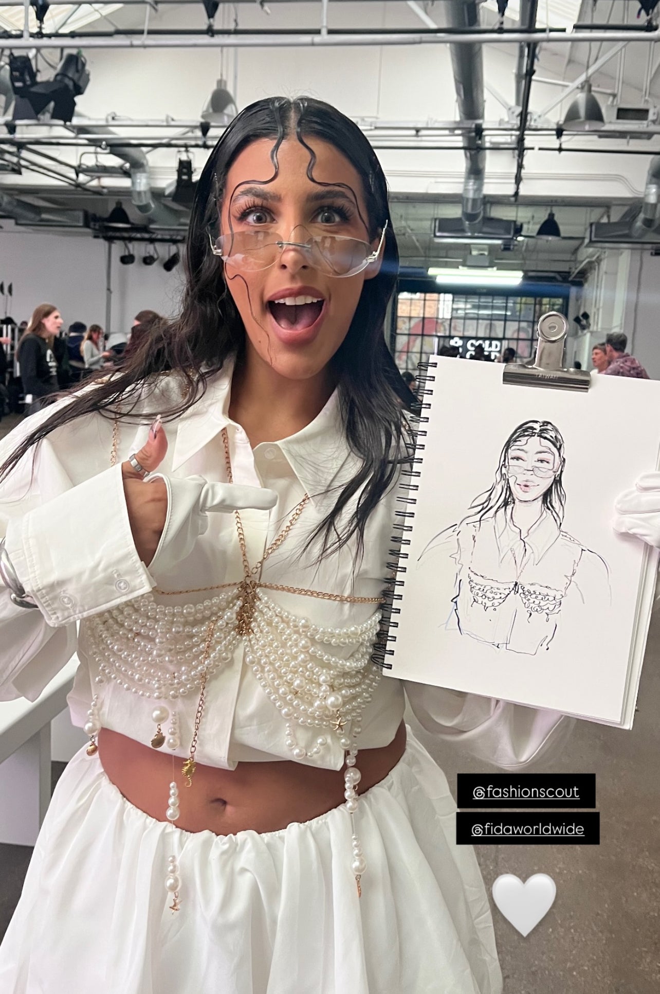 Front Row & Backstage Access: Live Fashion Illustration at London Fashion Week – February 2026 EARLY BIRD PRICE